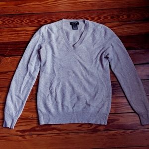 White/Gray Cashmere V-Neck Sweater